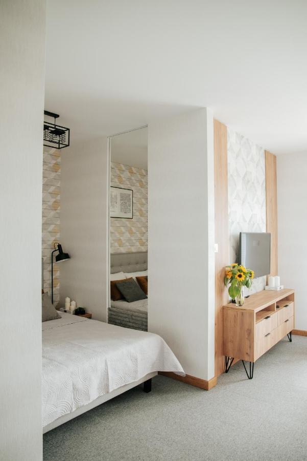 Apartamenty Czestochowa Eu 'Garaz Gratis' Częstochowa Exterior foto