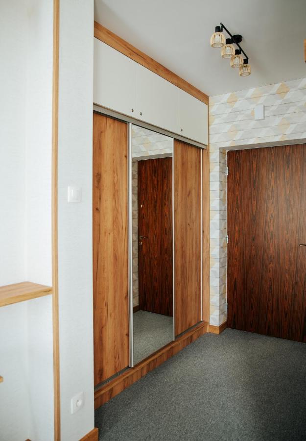 Apartamenty Czestochowa Eu 'Garaz Gratis' Częstochowa Exterior foto