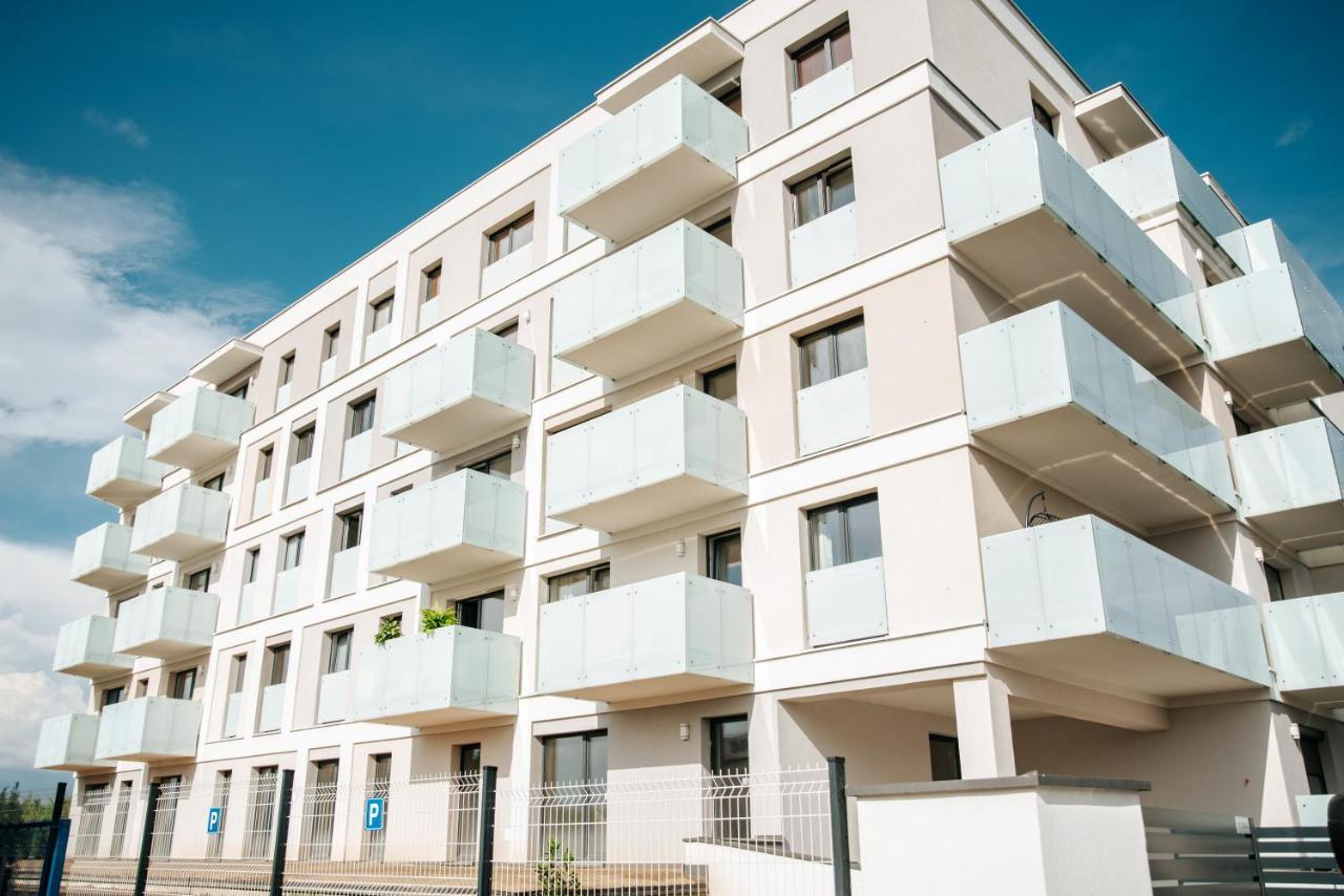 Apartamenty Czestochowa Eu 'Garaz Gratis' Częstochowa Exterior foto