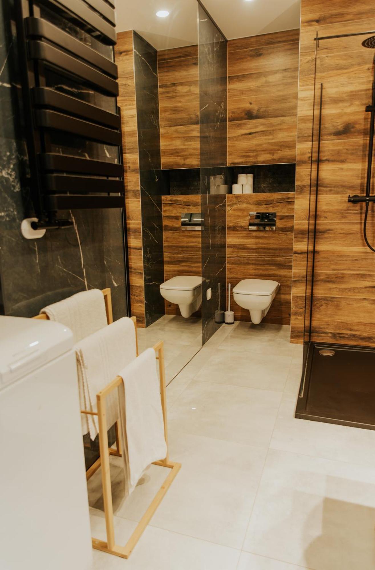 Apartamenty Czestochowa Eu 'Garaz Gratis' Częstochowa Exterior foto