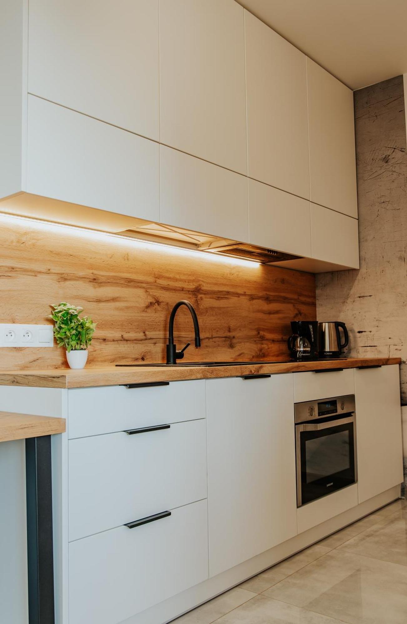 Apartamenty Czestochowa Eu 'Garaz Gratis' Częstochowa Exterior foto